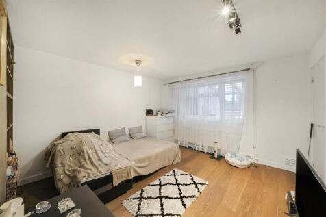 6 Salmond Close - Tzv5MCUsI9vSWvt4Ft6P.jpg