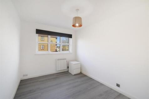 90 Conifer Way - ngYn6tPNqmzNRjcPz7rw.jpg