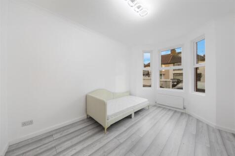 30 Pembroke Road - W1w7OBTm2Fylrv9UXWni.jpg