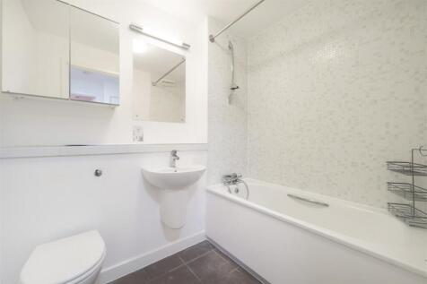 Flat 1, Bridgepoint House - BYsV33IBEbAXlJ54Pmlm.j