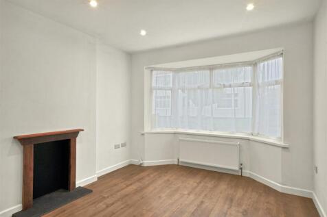 102 Rugby Avenue - PYwmZ2L29wPgHkYaQ3r4.jpg