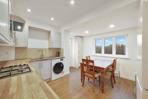 102 Rugby Avenue - VlX7LYGsiWbSLmvG0JlG.jpg