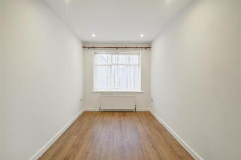 102 Rugby Avenue - m200WyWG5RlpONE1ZdgC.jpg