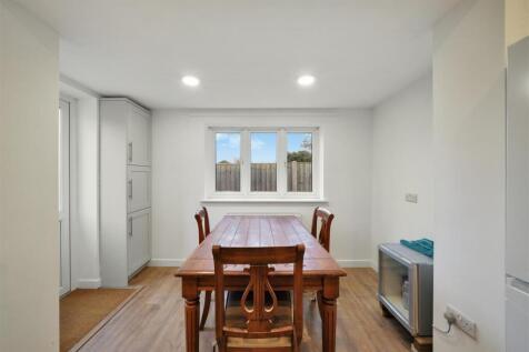 102 Rugby Avenue - QYi7b83YpYSfhiyZLPL9.jpg