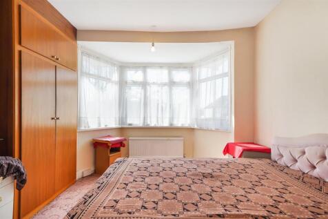 200 Whitton Avenue East - T5UqRR5lkqrbGdOdnn9w.jpg