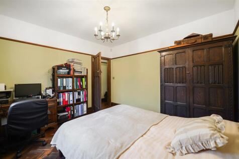 35 Medway Gardens - AHLxd8PzOySFUe0Bfuxu.jpg