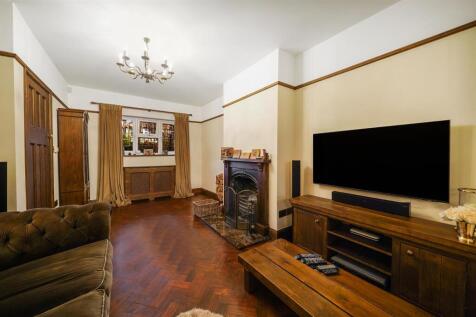 35 Medway Gardens - 2sTh06AoyZ4Nq5hhCG0m.jpg