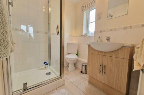 Ensuite.jpg