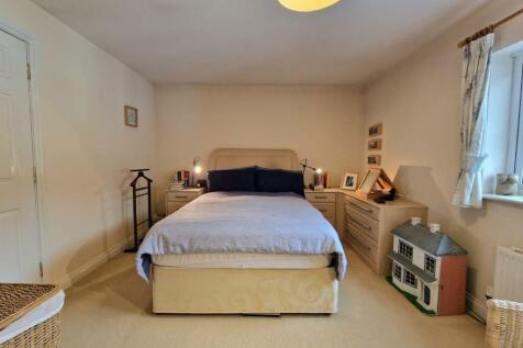 Bedroom 2.jpg