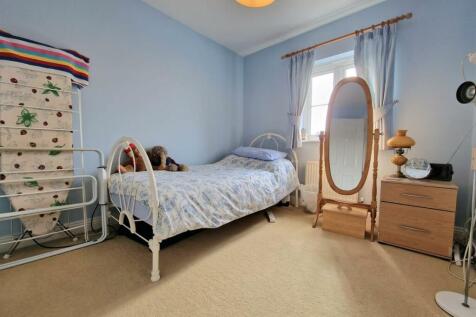 Bedroom 3.jpg