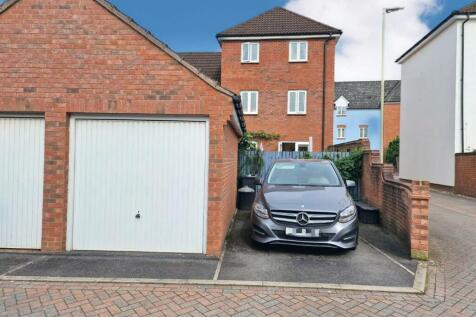 Garage and parking.jpg