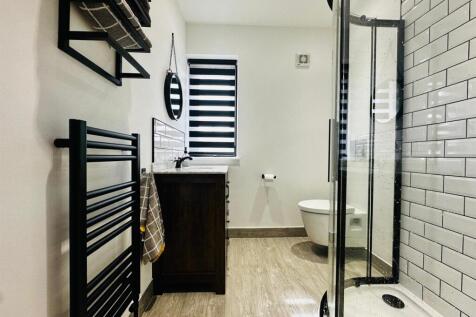 Ensuite - 1