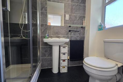 Ensuite.jpg