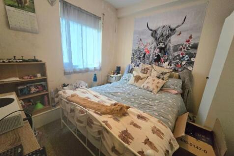 Bedroom 3.jpg