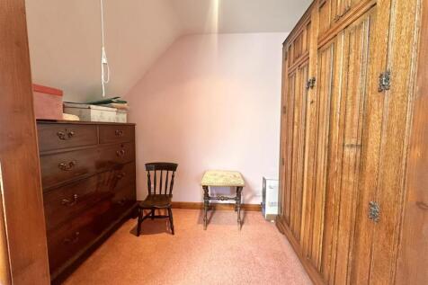 Dressing Area - Bedroom One