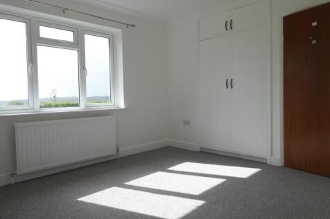 Bedroom 2.JPG