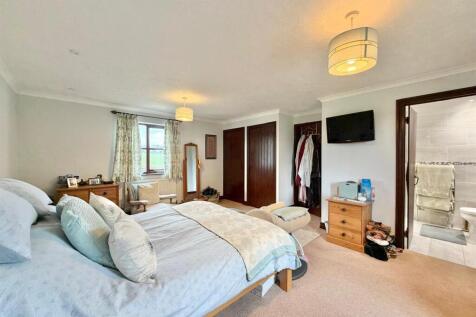 Main House - Bedroom One