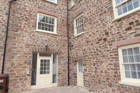 Flat 1, 8 Perreyman (11).JPG