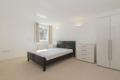 F19 BLD 50 BEDROO...