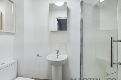 Bedroom 1 En-Suit...