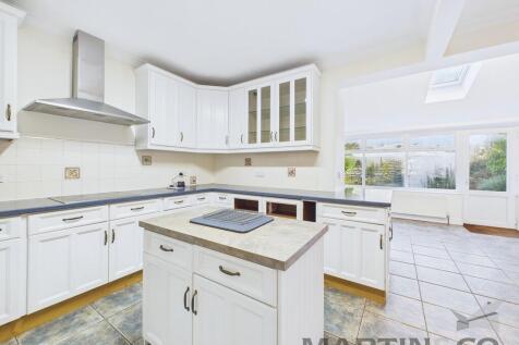 CAM02697G0-PR0337...