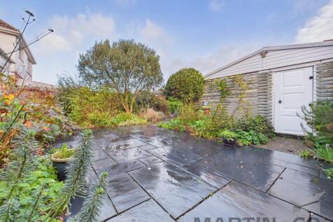 CAM02697G0-PR0337...