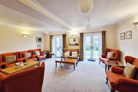 Communal Lounge