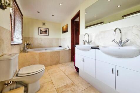 En-Suite.jpg