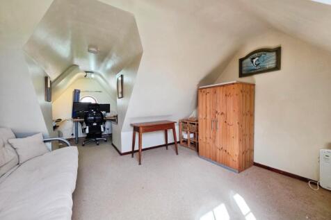Loft Room.jpg