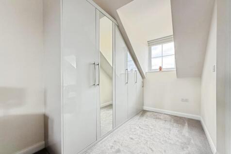 pbox-bedroom-316150.jpeg