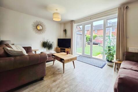 pbox-living_room-319854.jpg
