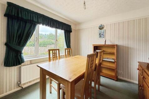 pbox-dining_room-321883.jpeg