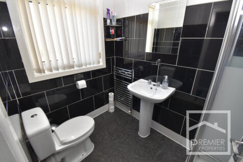 Downstairs shower room