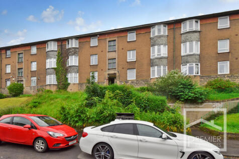 Three Bed Top Floor Flat To Rent