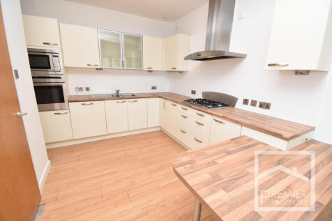 Kitchen breakfast area