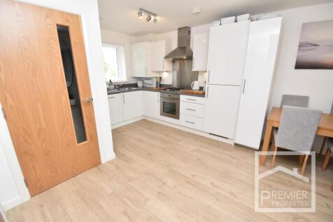 Kitchen dining area