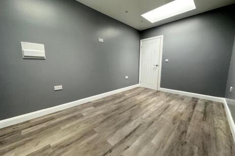 WhatsApp Image 2025-10-29 at 1.04.22 PM (15).jpeg