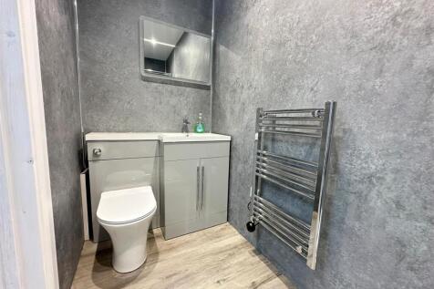 WhatsApp Image 2025-10-29 at 1.04.22 PM (4).jpeg