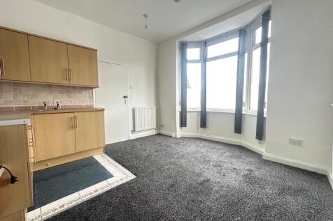 WhatsApp Image 2025-12-05 at 1.27.45 PM (12).jpeg