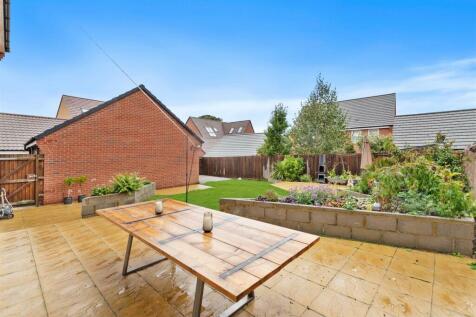 23KingfisherRd04.jpg