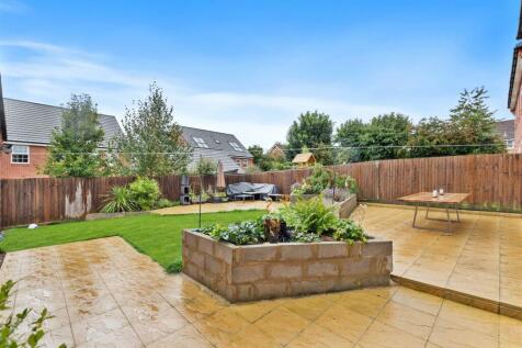 23KingfisherRd07.jpg