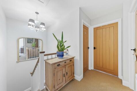 WhiteCottageWeb24.jpg