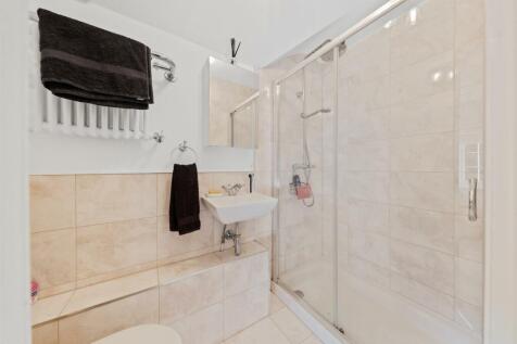 WhiteCottageWeb31.jpg