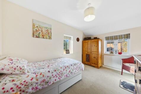 WhiteCottageWeb27.jpg