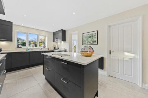 AshfieldHouseWeb29.jpg