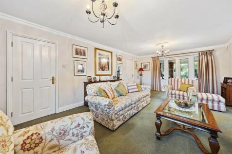 AshfieldHouseWeb27.jpg