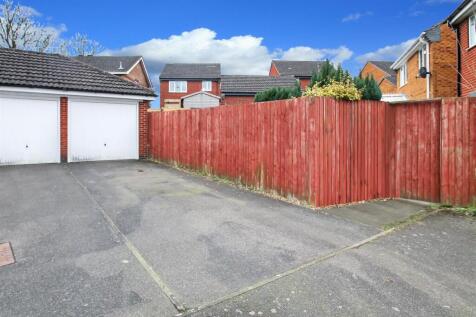 Driveway.JPG