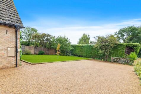 HighfieldLodge04.jpg