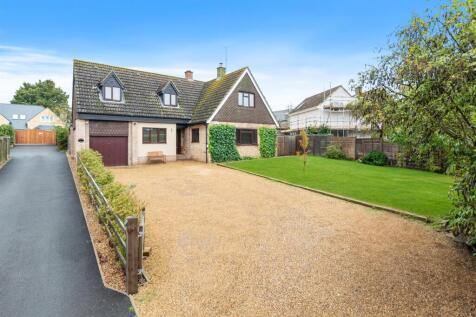 HighfieldLodge03.jpg