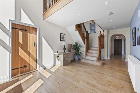 Internals&#64;MiddlebrookHouseWeb01.jpg